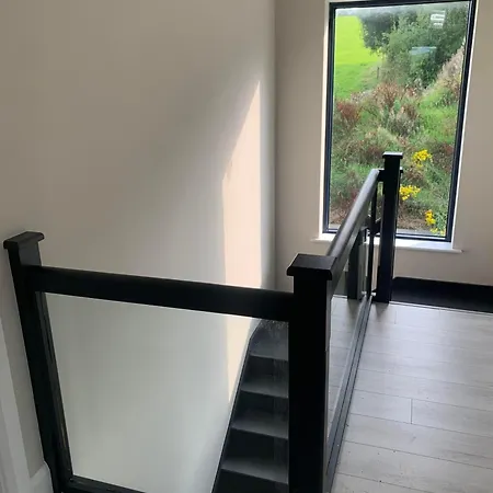 Konukevi Elysium House Cork